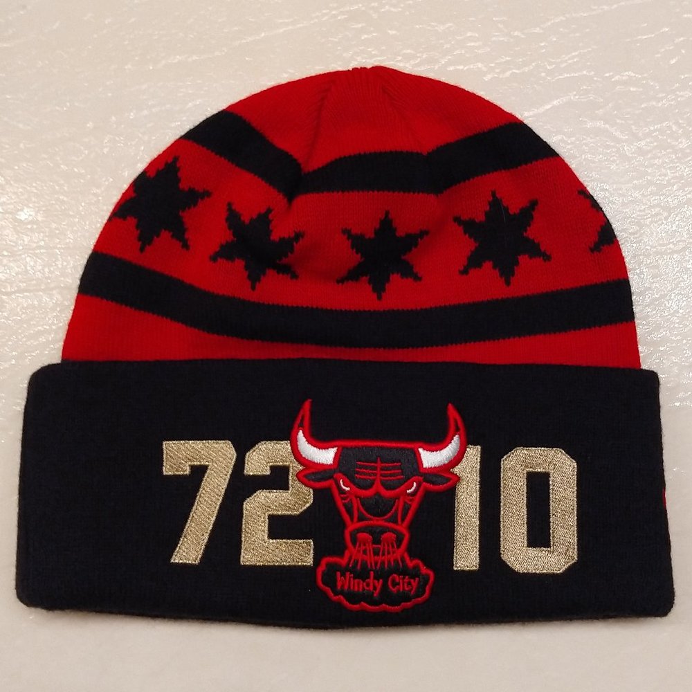 New Era Chicago Bulls 72-10 Cuffed Knit Hat (NWOT)
